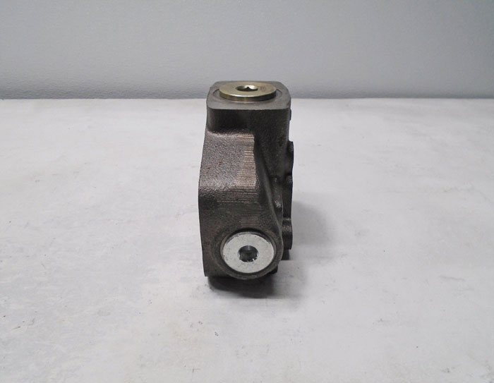 Hydraulic Valve Block 7GHI210273