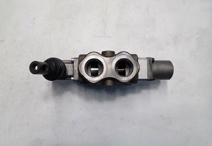 Walvoil Hydraulic Slice Valve, P0824461, 127352041, 7GHI110372