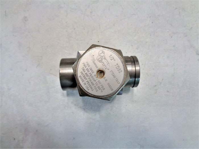 Spirax Sarco TD52 1/2" Thermo Dynamic Steam Trap 54530B