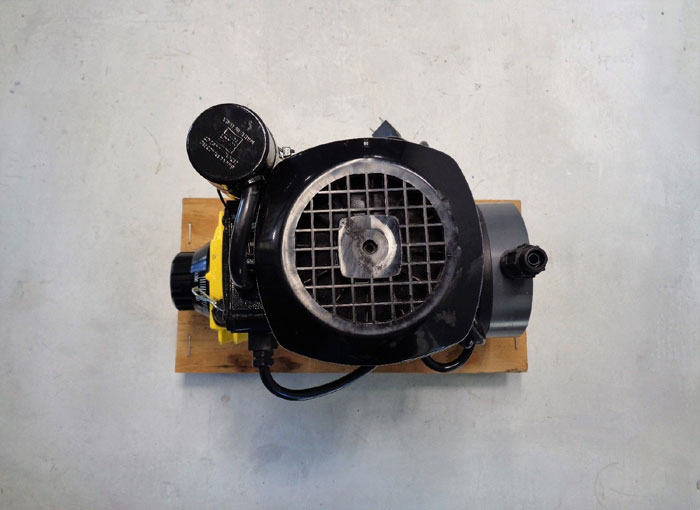 LMI Milton Roy Series M Metering Pump M141