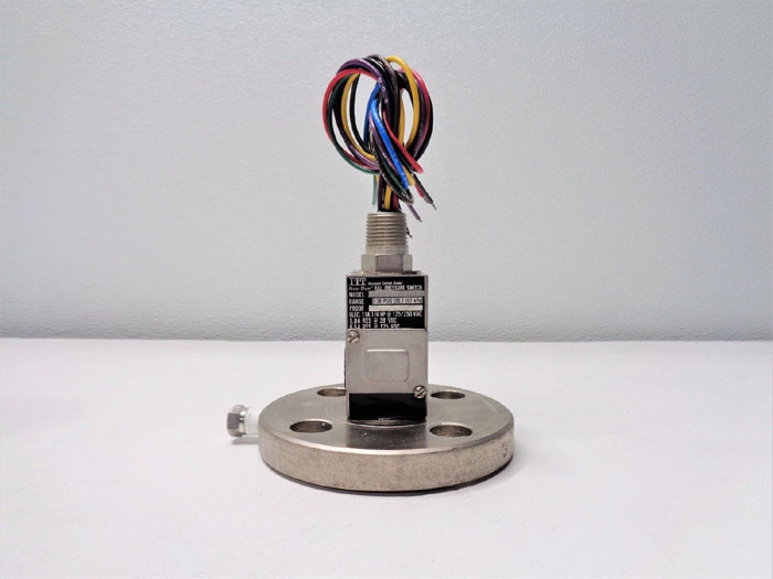 ITT Neo-Dyn Adjustable Pressure Switch, 112P82CC6263, 3-30 PSIG, 950 PSIG Proof