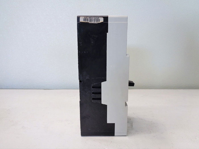 Cutler Hammer Series C HMCP Molded Circuit Breaker, 250A, 3-Pole, HMCP250G5C