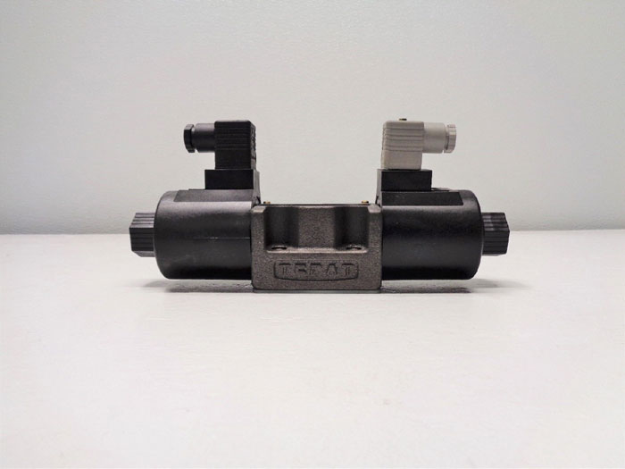 Yuken Directional Valve S-DSG-03-3C4-D24-N-5090