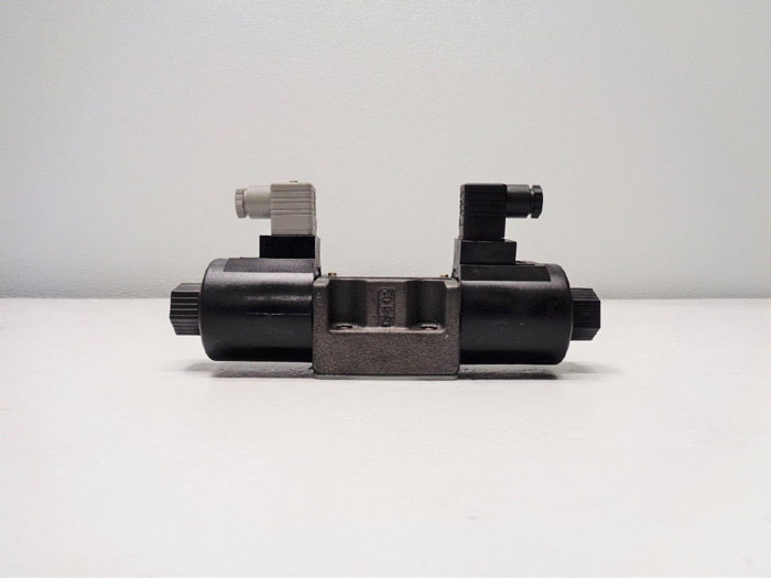 Yuken Directional Valve S-DSG-03-3C4-D24-N-5090