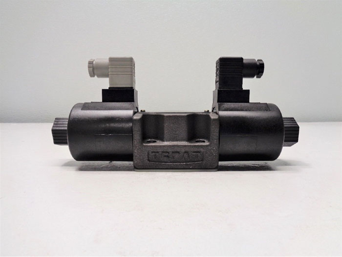 Yuken Directional Valve DSG-03-3C4-D24-N-5090