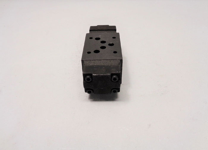 International Fluid Power Modular Valve MPC-05-W-1-10