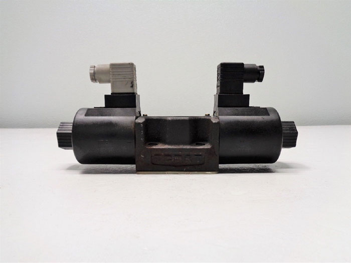 Yuken Directional Valve S-DSG-03-3C2-D100-N-5090