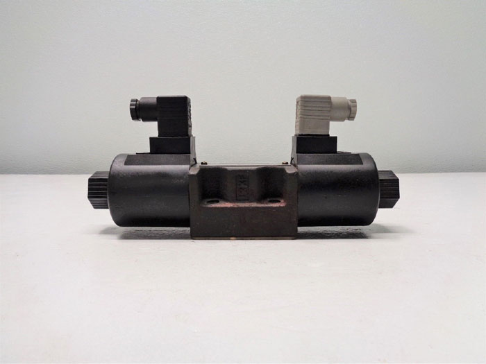 Yuken Directional Valve S-DSG-03-3C2-D100-N-5090