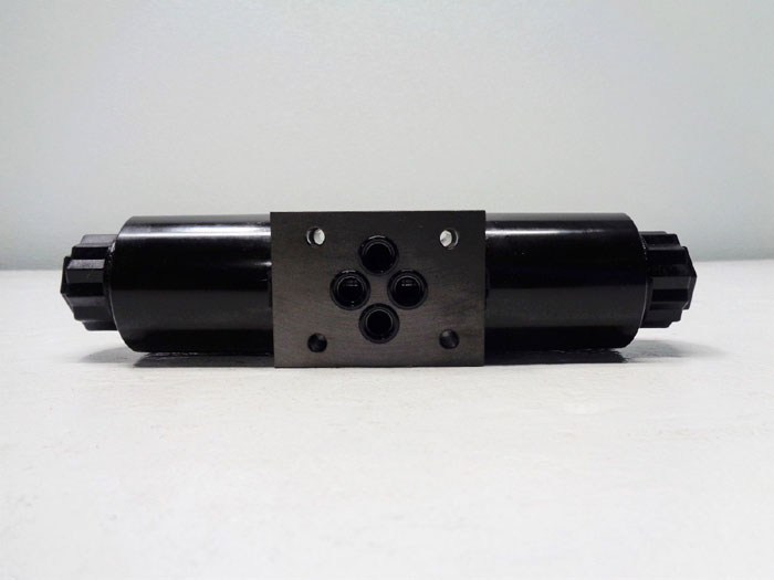 Yuken Directional Valve DSG-01-3C3-D12-6090