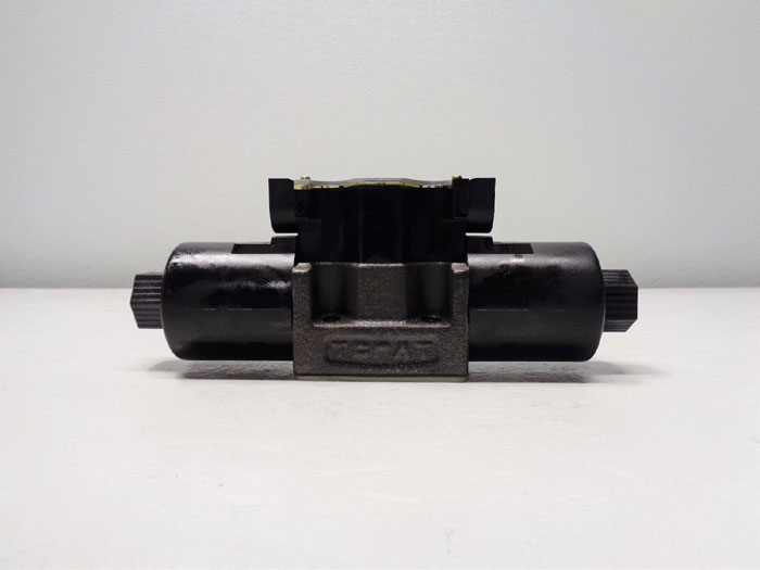 Yuken Directional Valve DSG-03-3C2-D12-5090