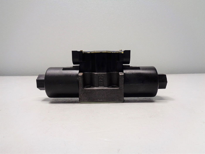 Yuken Directional Valve DSG-03-3C2-D12-5090