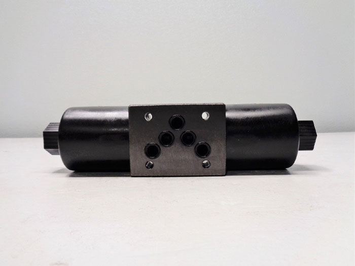 Yuken Directional Valve DSG-03-3C2-D12-5090