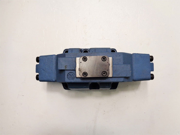 Hyvair Solenoid Valve Block D08-2F-35