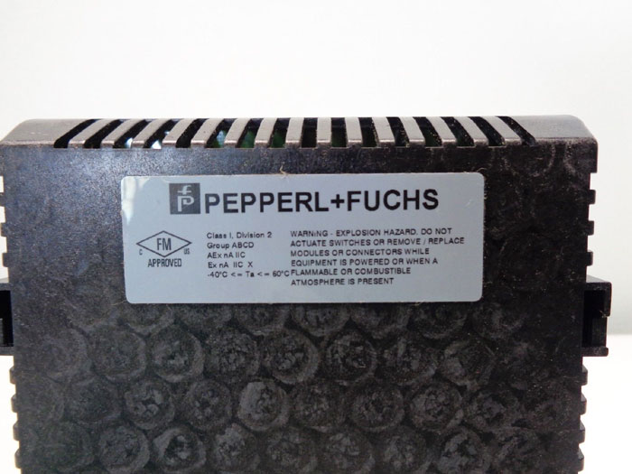 Pepperl Fuchs MB-FB-4 Fieldbus Power Hub Motherboard 130998