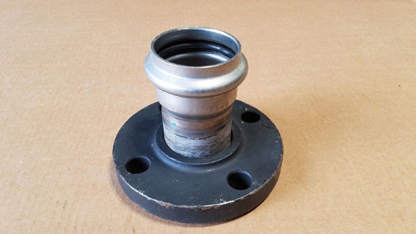 Victaulic Vic-Press 2" Coupling 316SS w/ 2" 150# Van Stone Flange A105 #P566