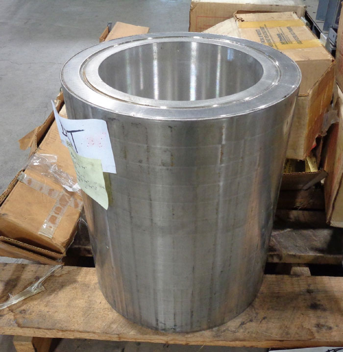 Magnetic Drive Coupling, 316 Stainless Steel, 15" Tall x 12.5" OD x 8.625" ID