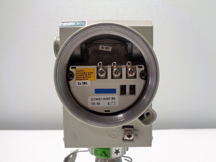 Siemens Sitrans P Pressure Transmitter 7MF4035-3CY10-1NC7-Z