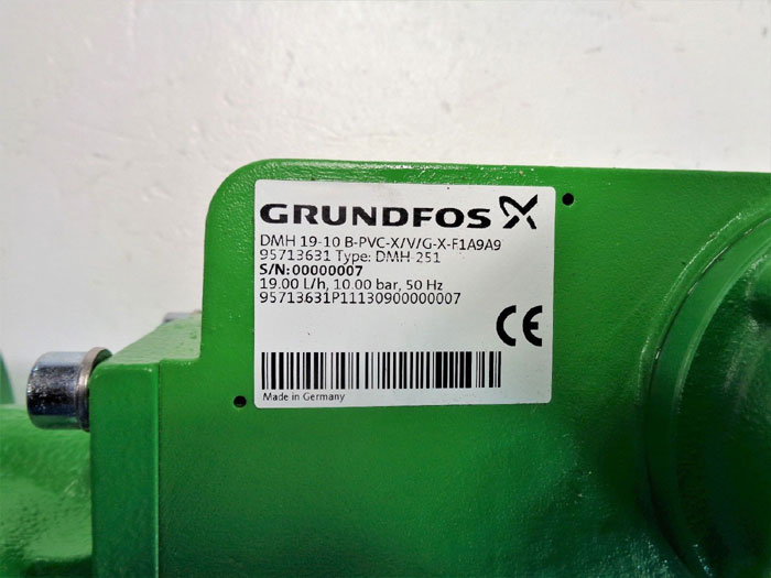 Grundfos DMH-251 Dosing Pump DMH 19-10 B-PVC-X/V/G-X-F1A9A9, Part# 95713631