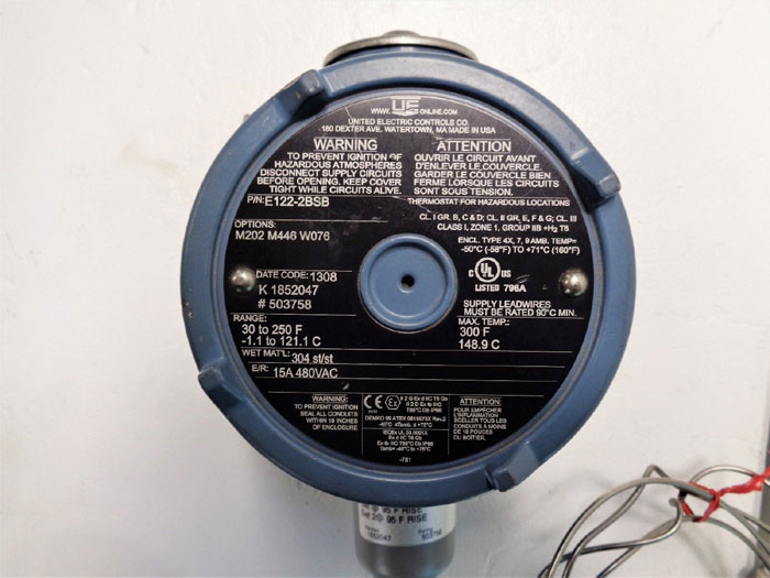 United Electric Controls Pressure Switch E122-2BSB