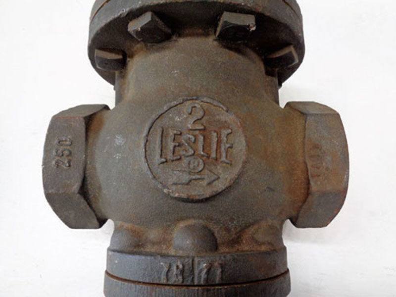 Leslie 2" NPT Regulator LEKY