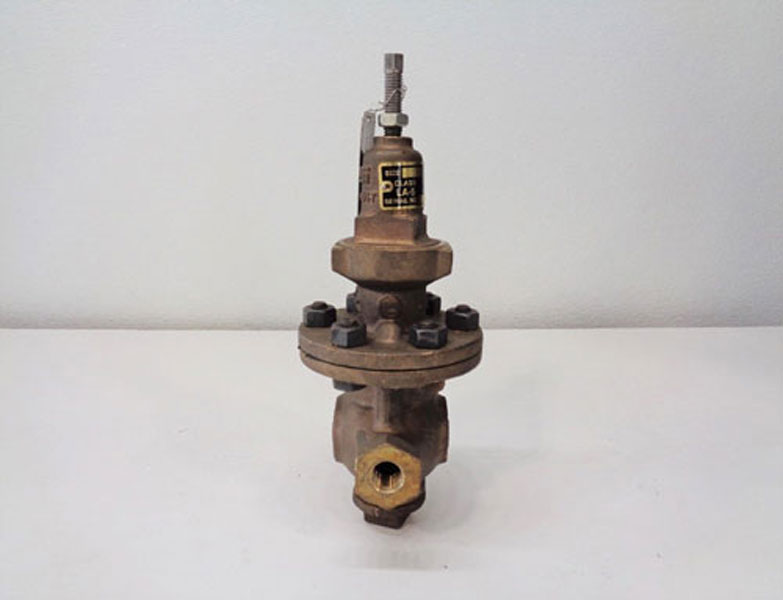 Leslie 1/2" NPT Regulator LA-5, Bronze