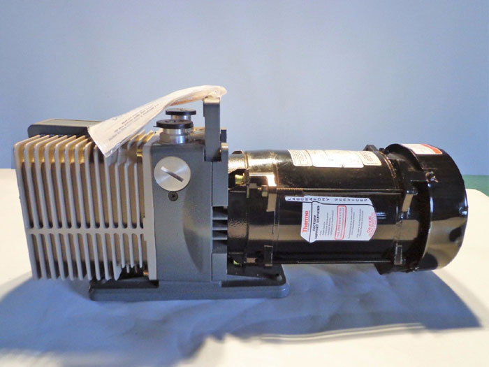 THERMO ELECTRONIC CORP VACUUM PUMP - MODEL 6822 w/ MOTOR