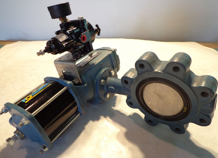 DEZURIK BHP 4" BUTTERFLY VALVE w/ ACTUATOR