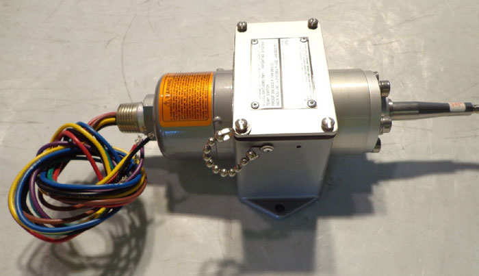 CUSTOM CONTROL SENSOR - MODEL: 646TUEM3-7001 w/ PROBE