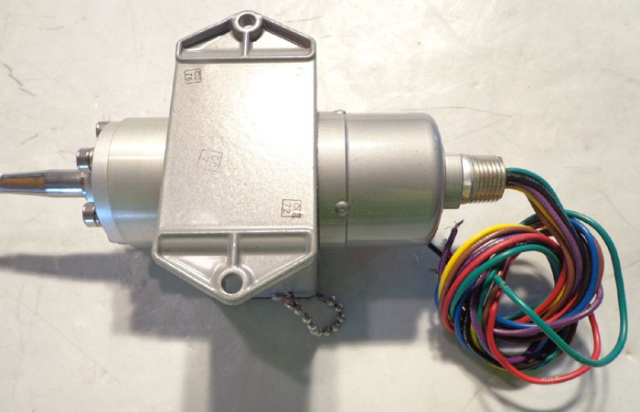 CUSTOM CONTROL SENSOR - MODEL: 646TUEM3-7001 w/ PROBE