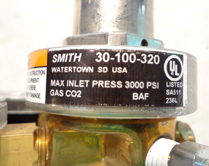 SMITH PRESSURE REGULATORS 30-150-580 -OR- 30-100-320 -OR- 30-100-350 AVAILABLE