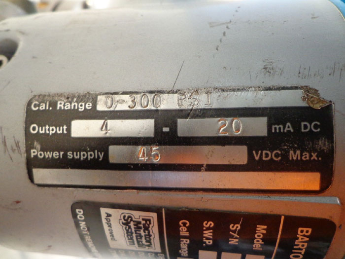 BARTON ITT PRESSURE TRANSMITTER W/ DIAPHRAGM