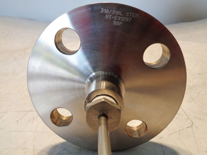 BBP FLANGED 1.5" 300# THERMOWELL & CONNECTION HEAD