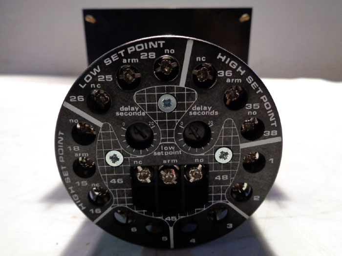 CROMPTON ANALOG METER RELAY 239302ALSSJ