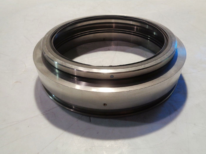 LOT OF INPRO SEAL BEARING ISOLATORS