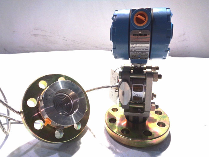 ROSEMOUNT 1151LT4EJ0N22HF3S1 FLANGED ALPHALINE PRESSURE TRANSMITTER w/ DIAPHRAGM