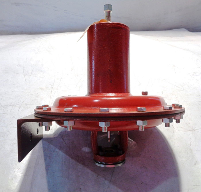 KIMRAY PRESSURE REGULATOR PART#: C 4548-100, MODEL#: 1" 65 TOPWKS-P0