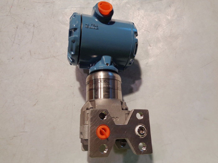 ROSEMOUNT 3051 SERIES PRESSURE TRANSMITTER - 3051S2CG2A2F12A1AKDL4