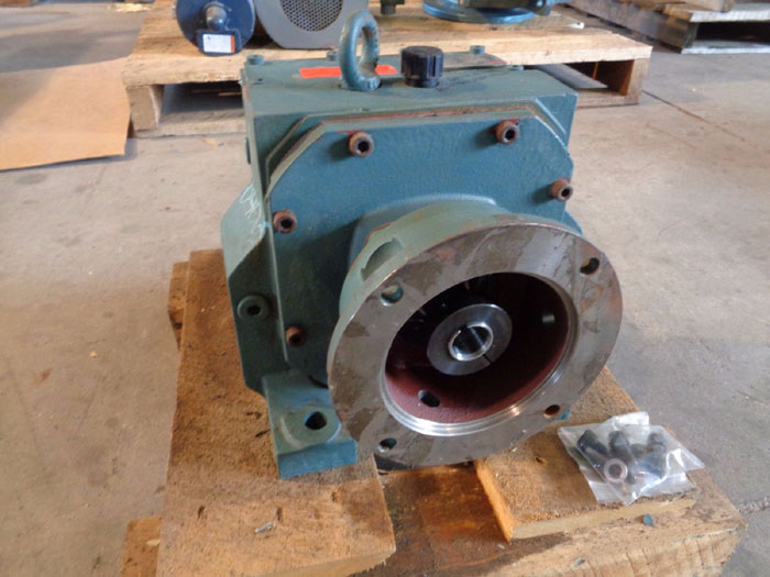 DODGE QUANTIS GEAR REDUCER H6C14S22607