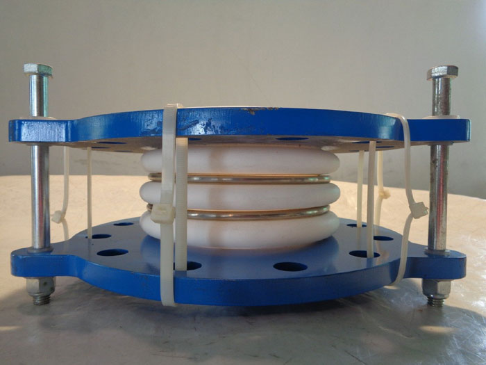 RESISTOFLEX 6" 150# PTFE EXPANSION JOINT, 3-CONVOLUTE