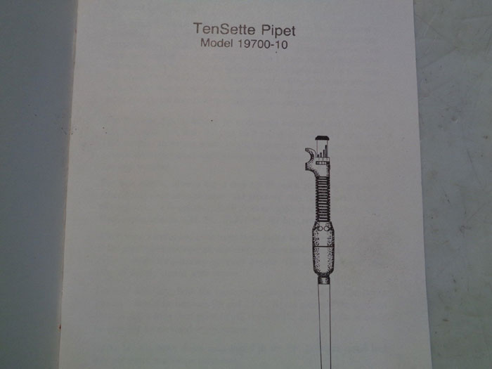 HACH CALIBRATION CYLINDER TURBIDIMETER KIT 1720  W/ TENSETTE PIPET 19700-10