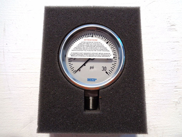 LOT OF (4) WIKA 30 PSI 2.5" PRESSURE GAUGES, TYPE: 23353, PART#: 9768726