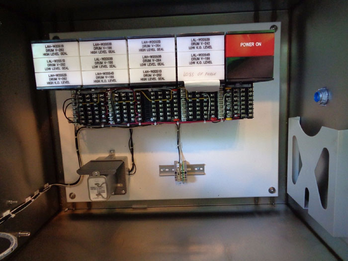 D & M INSTRUMENTS AMETEK SERIES 90 FLARE ANNUNCIATOR SYSTEM, TYPE Y