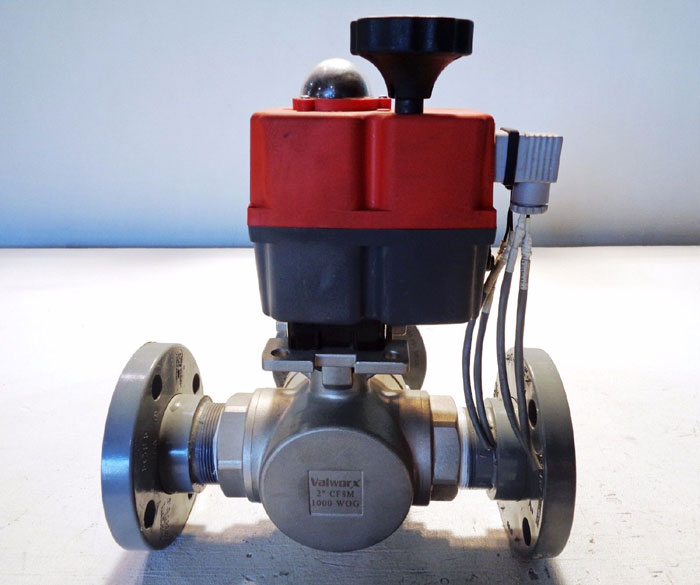 VALWORX 2" CF8M 3-WAY ACTUATED BALL VALVE W/ CPVC FLANGES, #561085A, #561101A