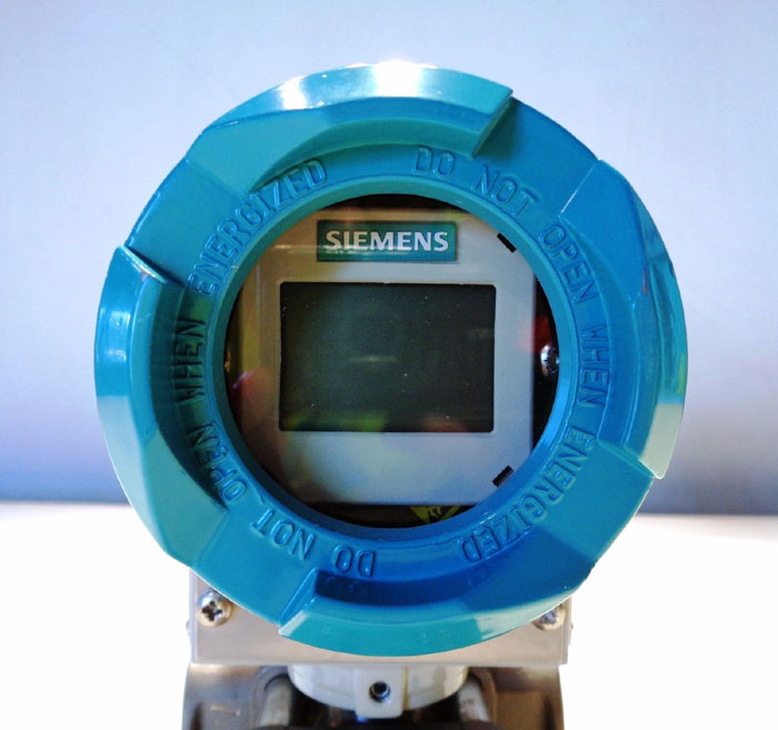 SIEMENS SITRANS P DIFFERENTIAL PRESSURE TRANSMITTER 7MF44331HA221NC6Z