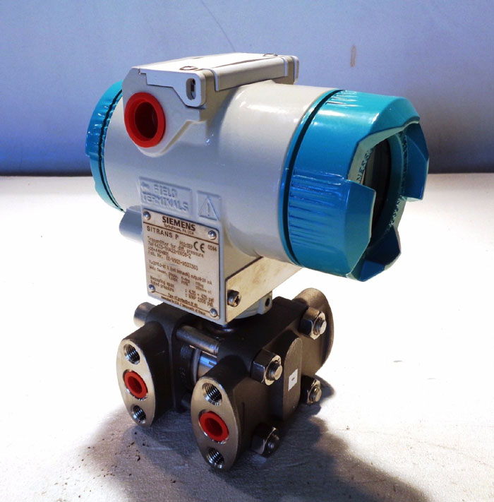 SIEMENS SITRANS P DIFFERENTIAL PRESSURE TRANSMITTER 7MF44331HA221NC6Z