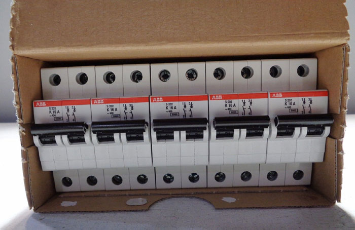 LOT OF (5) ABB MINATURE CIRCUIT BREAKER S 202-K16