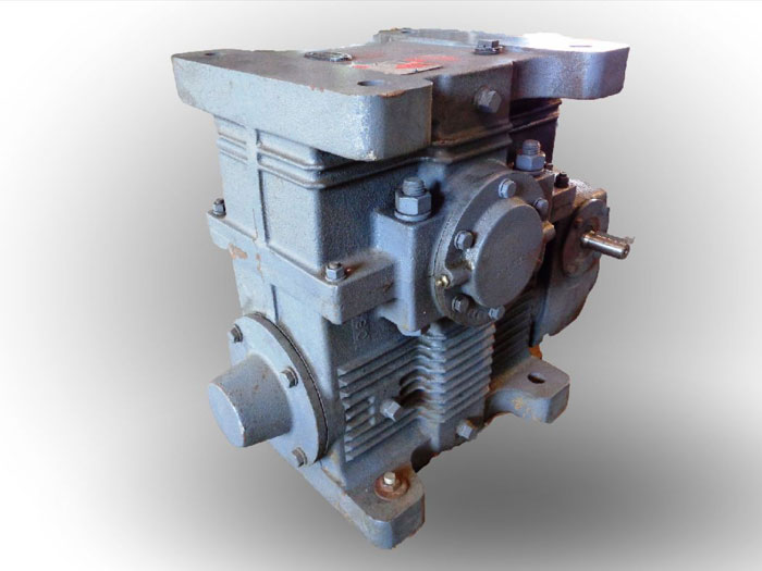 IMO DELROYD DOUBLE WORM GEAR SPEED REDUCER, MODEL#: DE60-S1