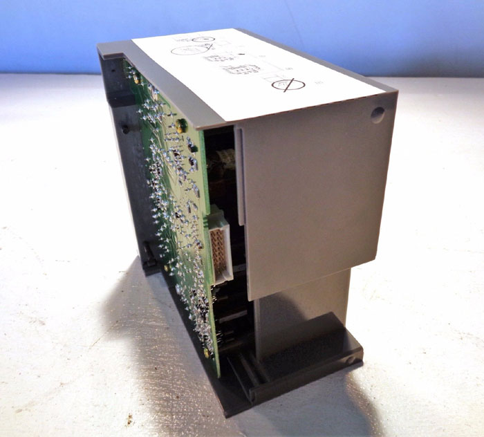 Allen Bradley SLC500 Power Supply  1746-P3