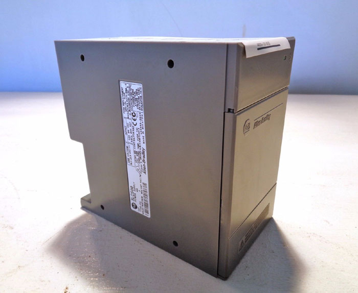 Allen Bradley SLC500 Power Supply  1746-P3