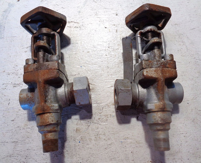 PAIR OF 3/4" X 3/4" X 1/2" PENBERTHY GAGECOCK VALVES #780R, PART#: 6E337-500